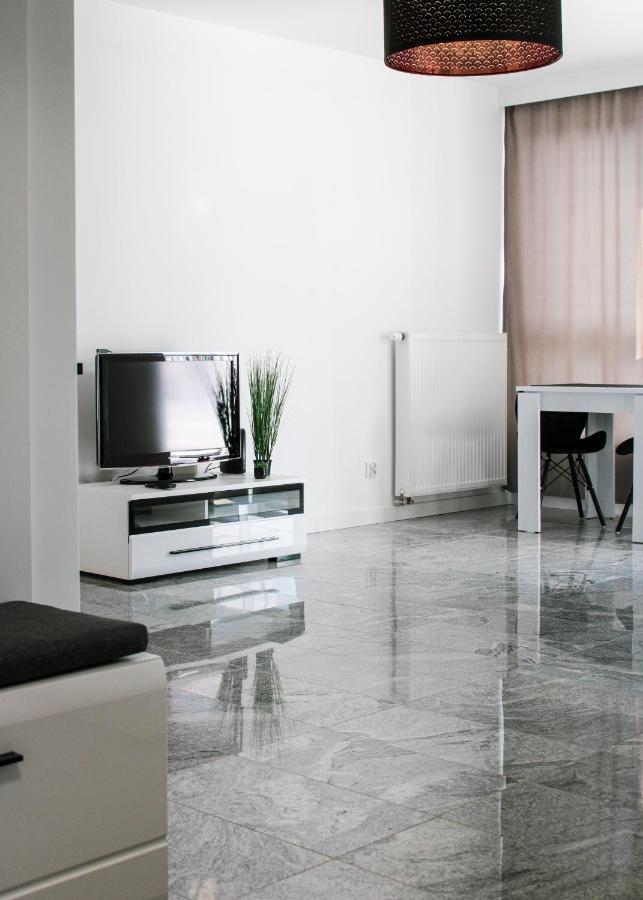 Apartament White-Niska Z Garazem Podziemnym Kielce Buitenkant foto